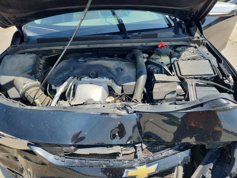 61880246 :رقم المزاد ، 1G1ZH5SX2HF121220 vin ، 2017 Chevrolet Malibu مزاد بيع