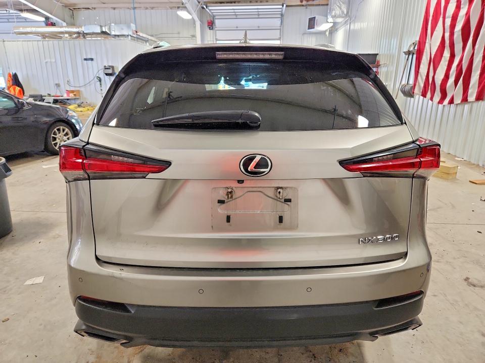 2018 Lexus Nx 300 მანქანა იყიდება აუქციონზე, vin: JTJBARBZ9J2158765, აუქციონის ნომერი: 61842326