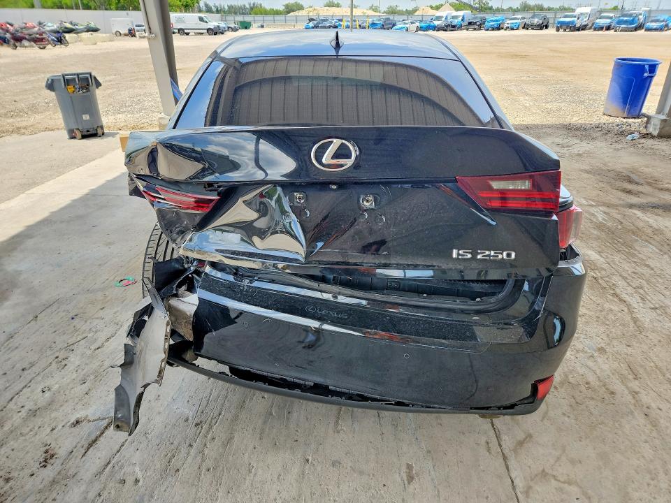 58725246 :رقم المزاد ، JTHBF1D29F5049734 vin ، 2015 Lexus Is مزاد بيع