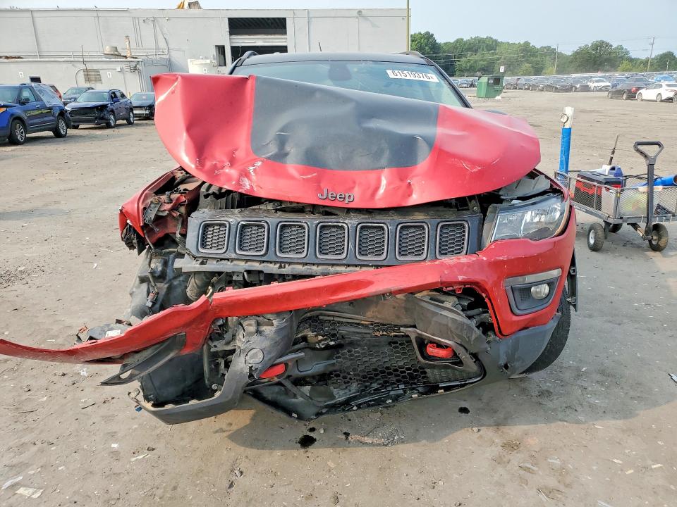 61519376 :رقم المزاد ، 3C4NJDDB5KT645285 vin ، 2019 Jeep Compass مزاد بيع