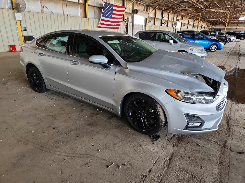 60711176 :رقم المزاد ، 3FA6P0HD3KR176711 vin ، 2019 Ford Fusion مزاد بيع