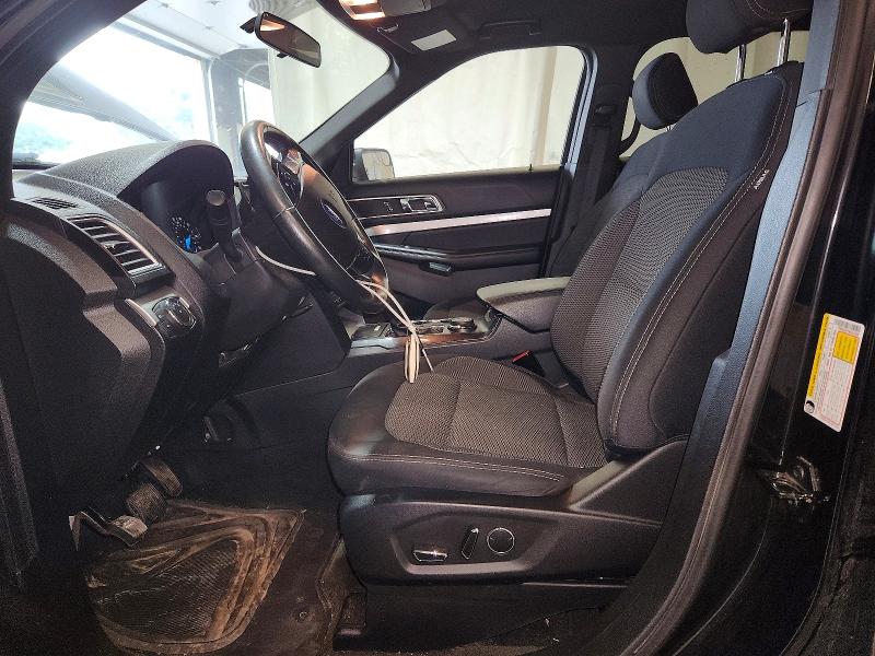 60867636 :رقم المزاد ، 1FM5K8D87HGD50089 vin ، 2017 Ford Explorer مزاد بيع