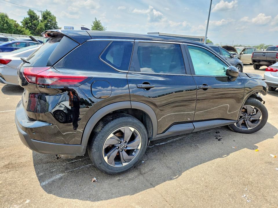62751396 :رقم المزاد ، 5N1BT3BA2RC685486 vin ، 2024 Nissan Rogue مزاد بيع