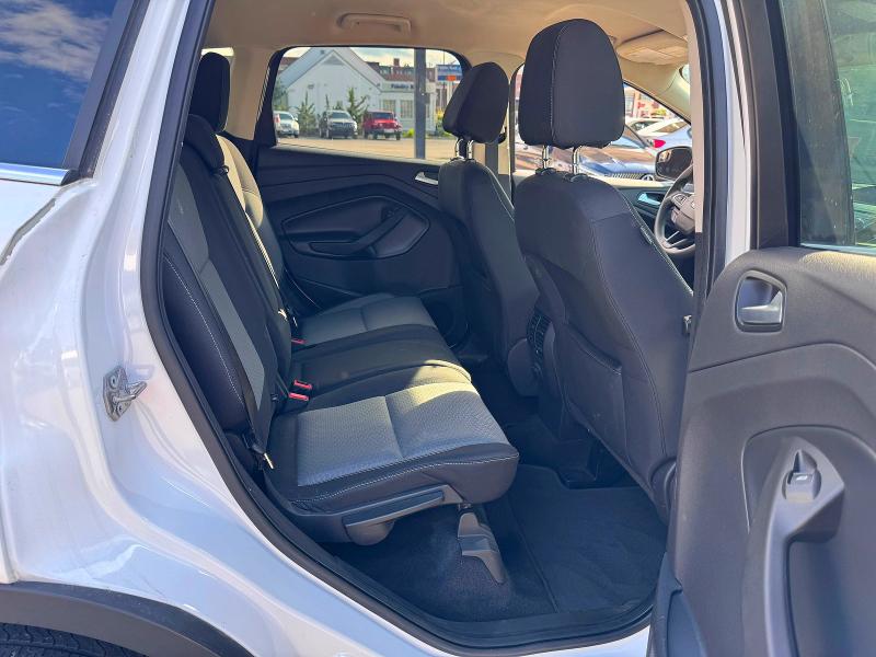 2017 Ford Escape მანქანა იყიდება აუქციონზე, vin: 1FMCU9GD8HUC04625, აუქციონის ნომერი: 62748836