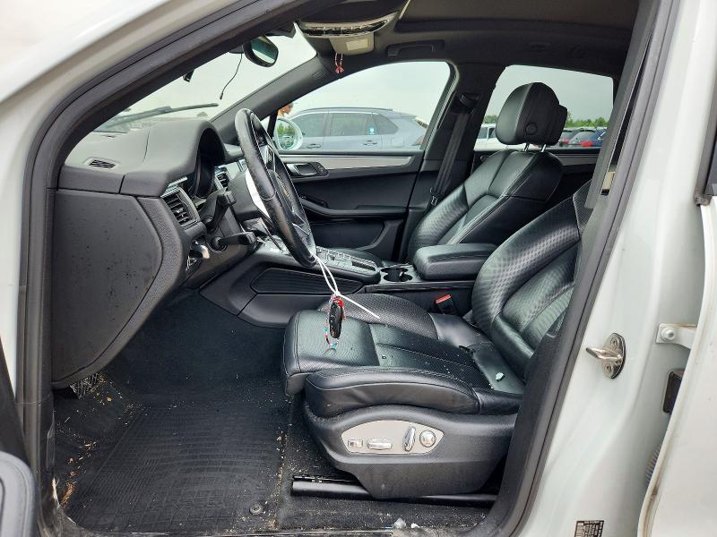 61133136 :رقم المزاد ، WP1AA2A51JLB02980 vin ، 2018 Porsche Macan مزاد بيع