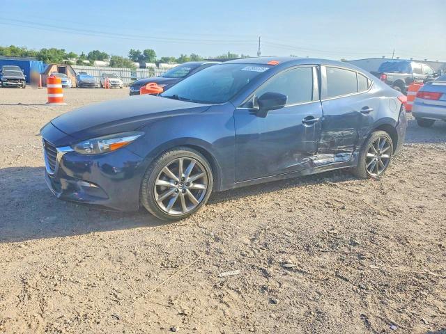 62903726 :رقم المزاد ، 3MZBN1V38JM181931 vin ، 2018 Mazda 3 مزاد بيع