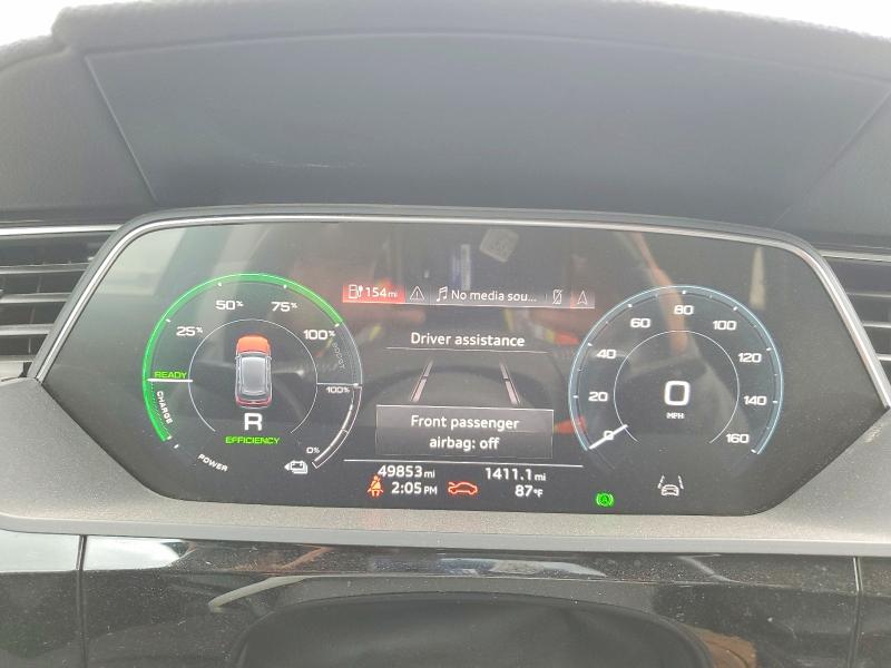 2021 Audi E-tron მანქანა იყიდება აუქციონზე, vin: WA1AAAGE0MB010699, აუქციონის ნომერი: 60850886