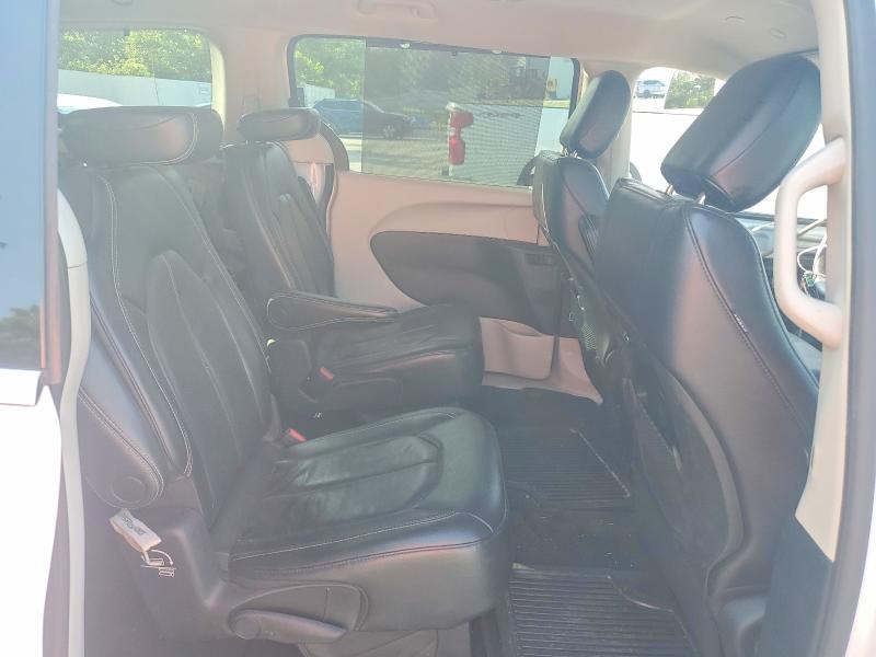 61350816 :رقم المزاد ، 2C4RC1BG6NR146897 vin ، 2022 Chrysler Pacifica مزاد بيع