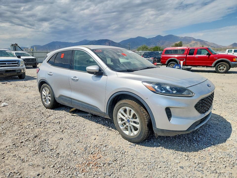 2020 Ford Escape მანქანა იყიდება აუქციონზე, vin: 1FMCU0G6XLUB14625, აუქციონის ნომერი: 62170796