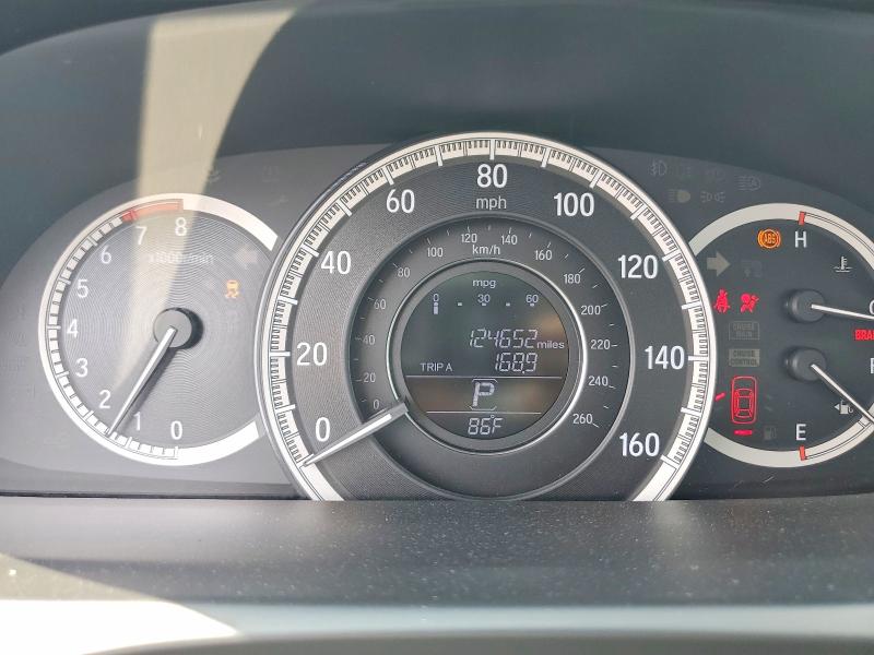 Auction sale of the 2017 Honda Accord, vin: 1HGCR2F88HA212129, lot number: 61332596