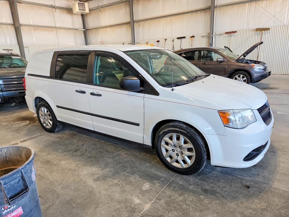 59667466 :رقم المزاد ، 2C4JRGAG7FR701275 vin ، 2015 Ram Tradesman مزاد بيع