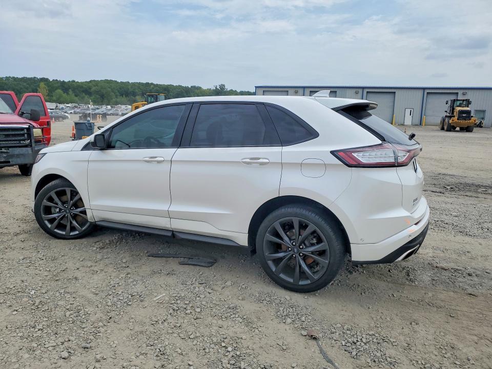 62615566 :رقم المزاد ، 2FMPK4AP1FBB82919 vin ، 2015 Ford Edge مزاد بيع