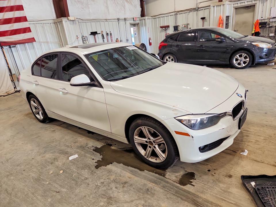 2013 Bmw 320 მანქანა იყიდება აუქციონზე, vin: WBA3C3C52DF982613, აუქციონის ნომერი: 61308246