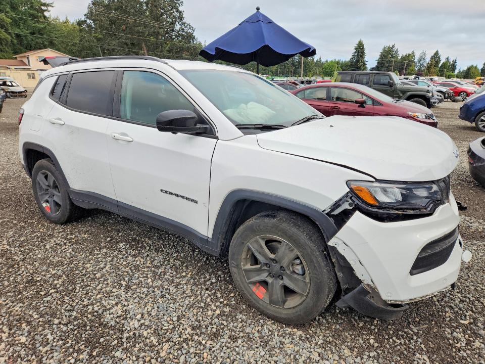 61970926 :رقم المزاد ، 3C4NJDBB2NT119980 vin ، 2022 Jeep Compass مزاد بيع