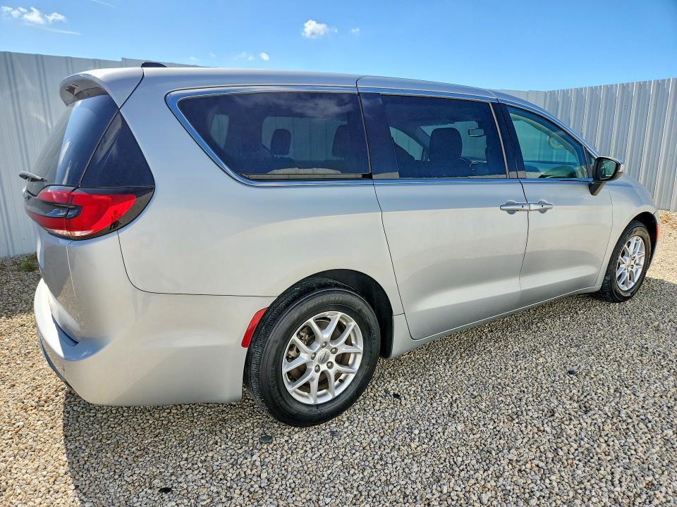 61930306 :رقم المزاد ، 2C4RC1BG7PR582077 vin ، 2023 Chrysler Pacifica مزاد بيع
