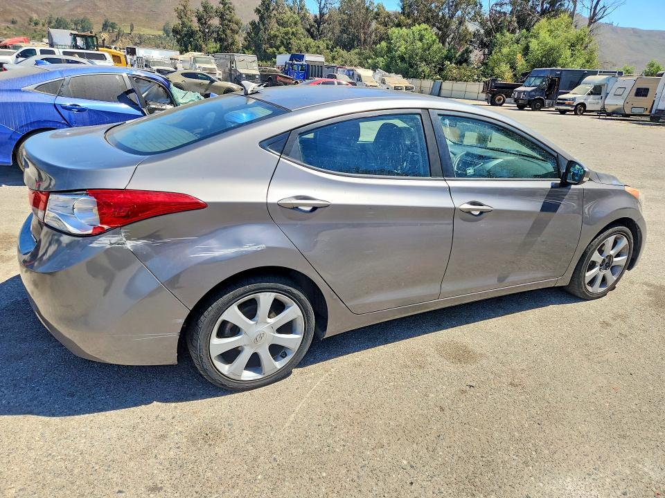 63354116 :رقم المزاد ، 5NPDH4AE5BH054539 vin ، 2011 Hyundai Elantra مزاد بيع