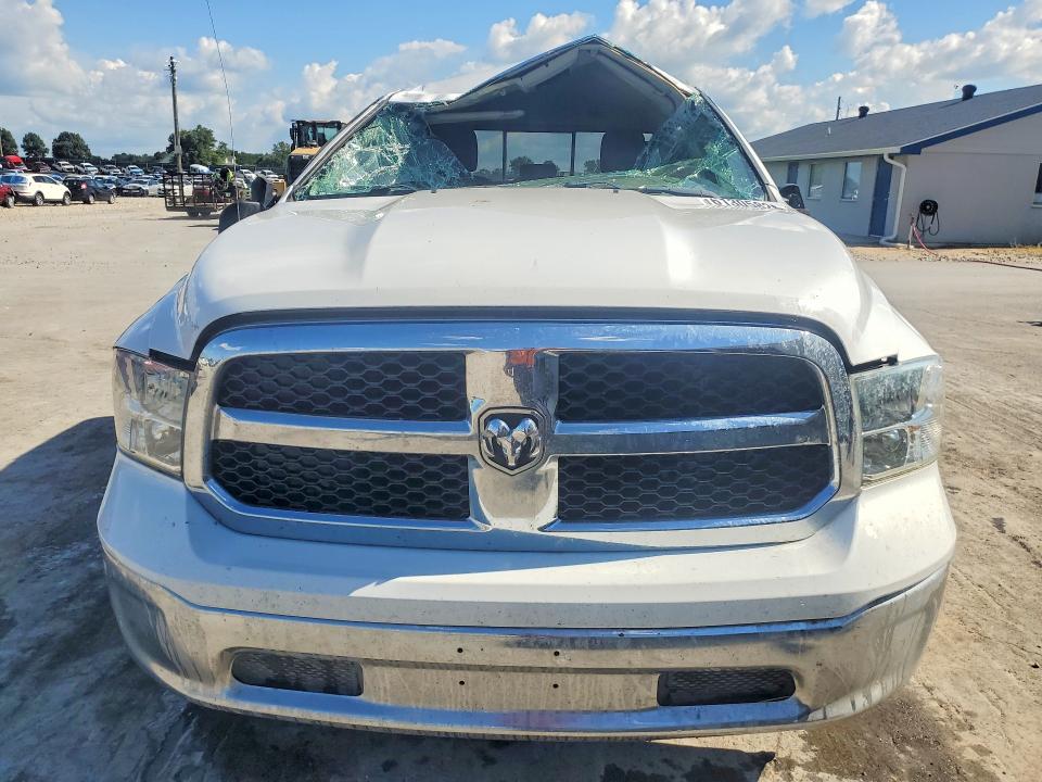 Продаж на аукціоні авто 2018 Ram 1500, vin: 1C6RR6GG6JS131398, номер лоту: 61305826