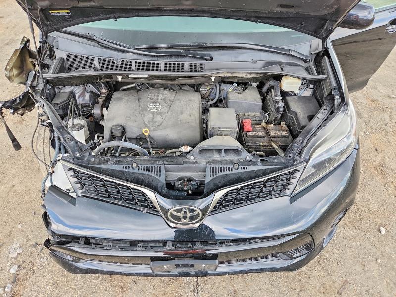 2018 Toyota Sienna მანქანა იყიდება აუქციონზე, vin: 5TDXZ3DC1JS957312, აუქციონის ნომერი: 61555006