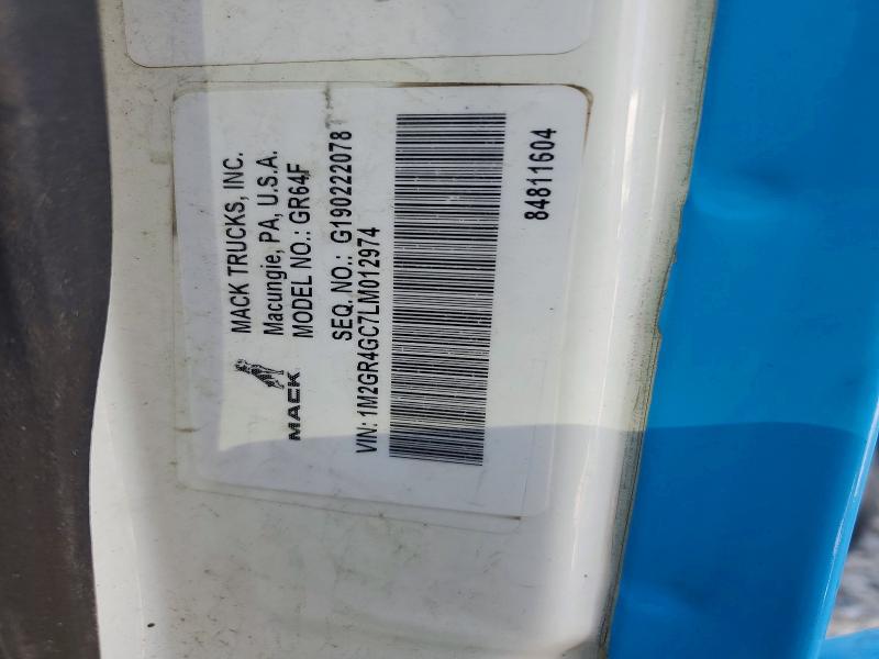 61928036 :رقم المزاد ، 1M2GR4GC7LM012974 vin ، 2020 Mack Granite مزاد بيع