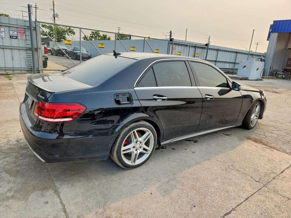 60276846 :رقم المزاد ، WDDHF8JB2EA905475 vin ، 2014 Mercedes-benz E مزاد بيع