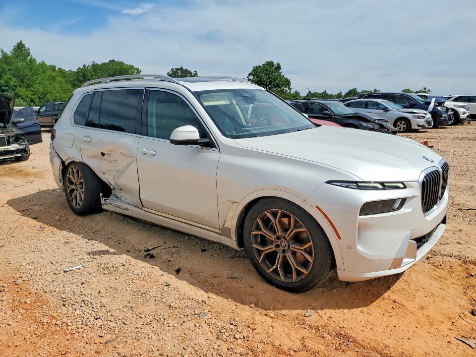 61023106 :رقم المزاد ، 5UX23EM02P9N95347 vin ، 2023 Bmw X7 مزاد بيع