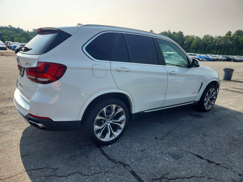Продажа на аукционе авто 2018 Bmw X5, vin: 5UXKR2C51J0Z17708, номер лота: 60375326