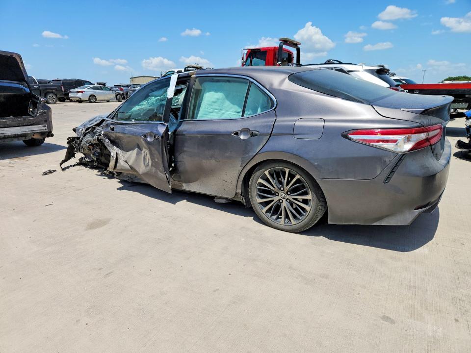Aukcja sprzedaży 2018 Toyota Camry, vin: 4T1B11HK3JU066100, numer aukcji: 59288906
