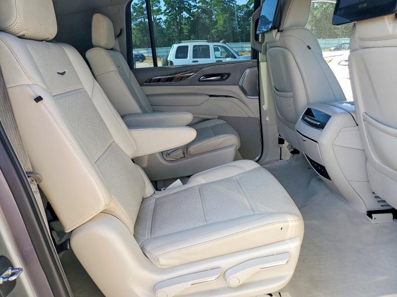 62309236 :رقم المزاد ، 1GYS4MKL5MR385482 vin ، 2021 Cadillac Escalade مزاد بيع
