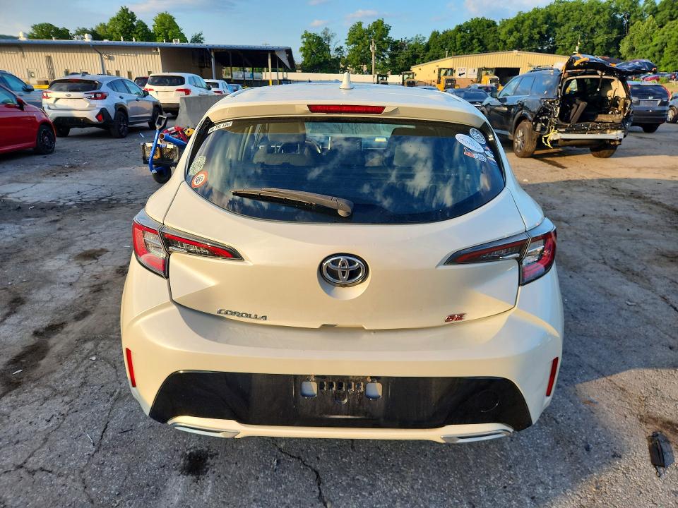 2019 Toyota Corolla Hatchback მანქანა იყიდება აუქციონზე, vin: JTNK4RBE1K3046802, აუქციონის ნომერი: 59994126