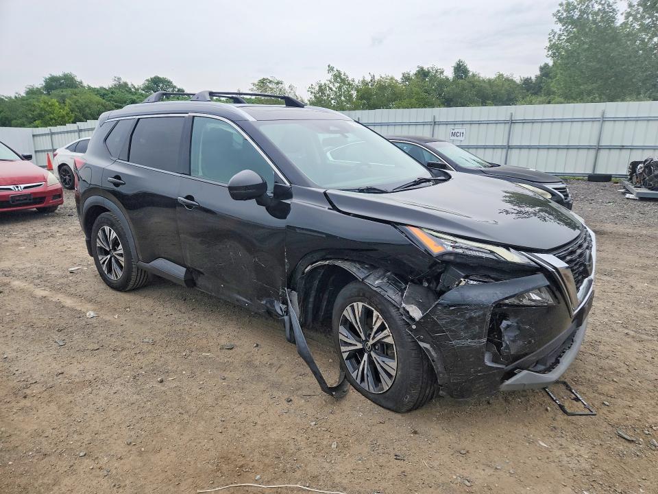 62026186 :رقم المزاد ، 5N1AT3BB1MC802987 vin ، 2021 Nissan Rogue مزاد بيع