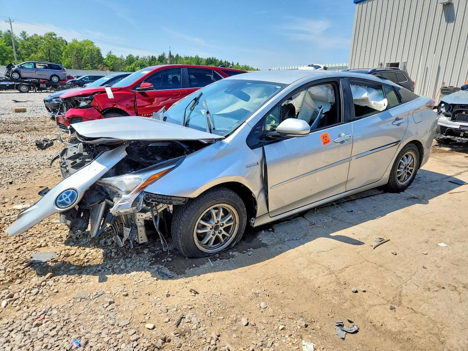 Продажа на аукционе авто 2017 Toyota Prius, vin: JTDKARFU3H3030172, номер лота: 63157476