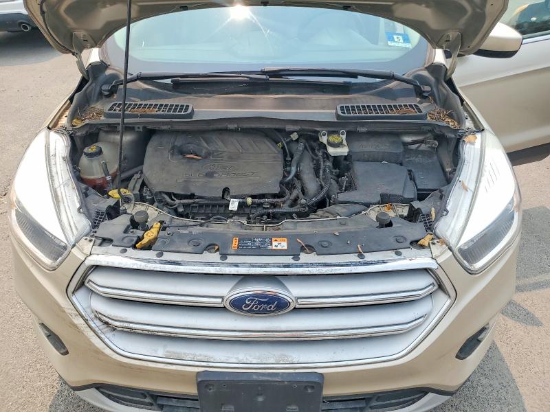 Продаж на аукціоні авто 2018 Ford Escape, vin: 1FMCU0GD7JUC12491, номер лоту: 61110996