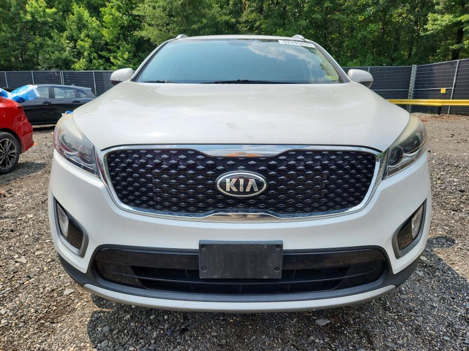 62495436 :رقم المزاد ، 5XYPHDA59GG028621 vin ، 2016 Kia Sorento مزاد بيع
