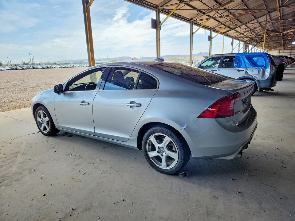 62158316 :رقم المزاد ، YV1612FSXD1223281 vin ، 2013 Volvo S60 مزاد بيع