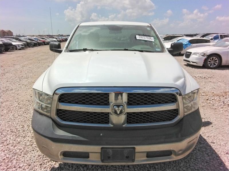 59257936 :رقم المزاد ، 3C6JR6DG9FG584768 vin ، 2015 Ram 1500 مزاد بيع