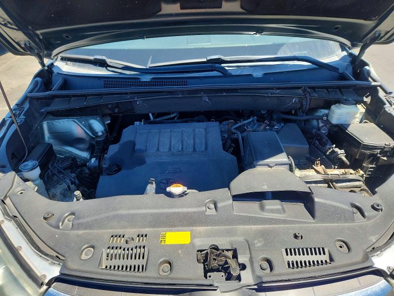 61379746 :رقم المزاد ، 5TDDKRFHXGS308779 vin ، 2016 Toyota Highlander مزاد بيع