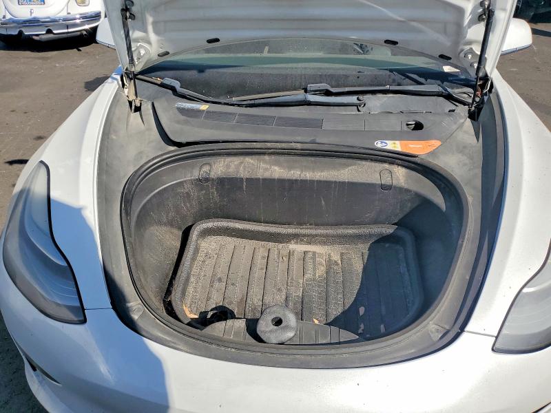 2018 Tesla Model 3 მანქანა იყიდება აუქციონზე, vin: 5YJ3E1EA7JF015829, აუქციონის ნომერი: 62498056