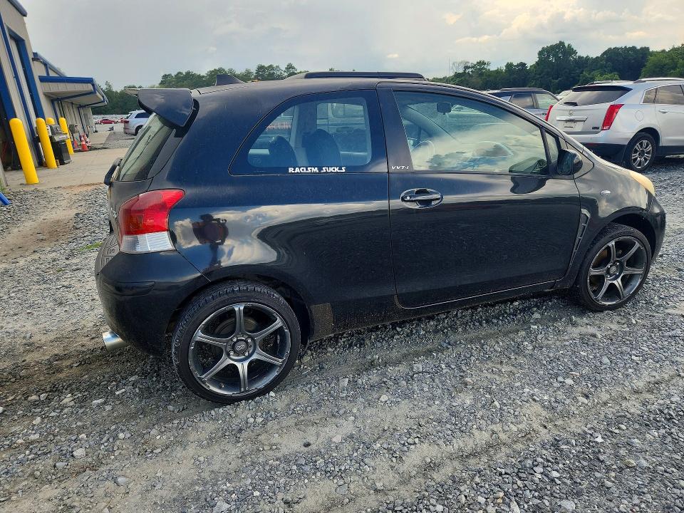 61665176 :رقم المزاد ، JTDJT4K37A5285388 vin ، 2010 Toyota Yaris مزاد بيع
