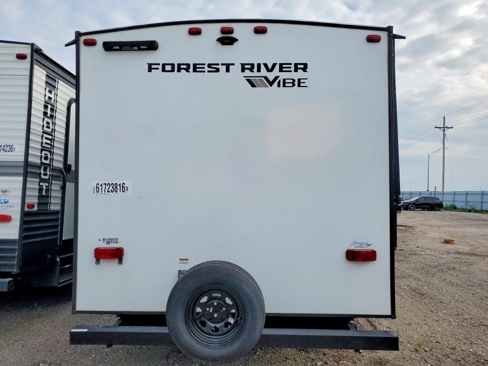 61723816 :رقم المزاد ، 4X4TVBB20S4125479 vin ، 2025 Foresriver Vibe مزاد بيع