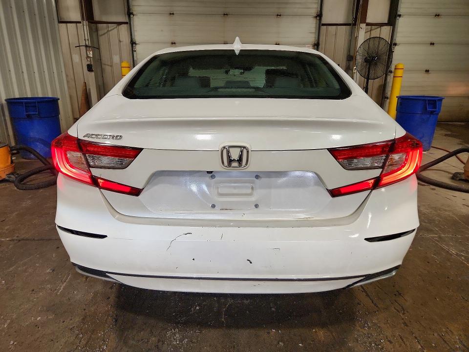 63027386 :رقم المزاد ، 1HGCV1F18KA100575 vin ، 2019 Honda Accord مزاد بيع