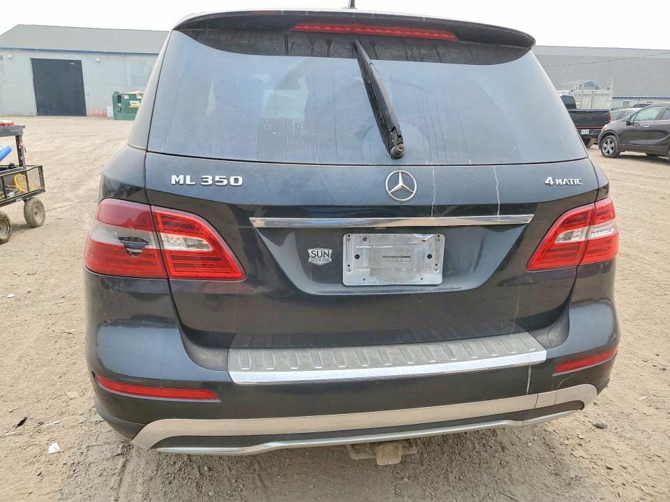 61592886 :رقم المزاد ، 4JGDA5HB3EA415568 vin ، 2014 Mercedes-benz Ml مزاد بيع
