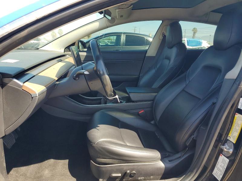 63427166 :رقم المزاد ، 5YJ3E1EA4JF034385 vin ، 2018 Tesla Model 3 مزاد بيع