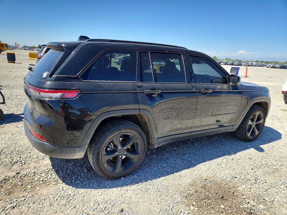 2022 Jeep Grand Cherokee მანქანა იყიდება აუქციონზე, vin: 1C4RJHAG9N8601219, აუქციონის ნომერი: 60850486
