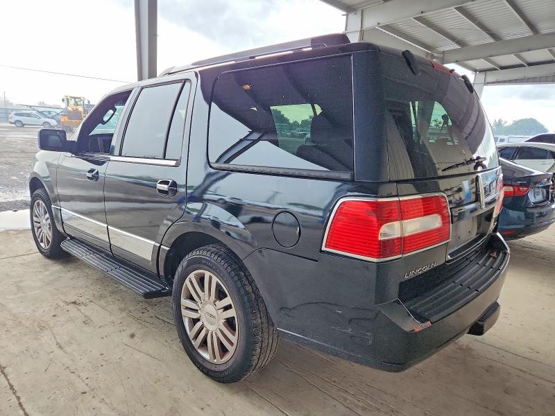 59792056 :رقم المزاد ، 5LMFU27577LJ03638 vin ، 2007 Lincoln Navigator مزاد بيع