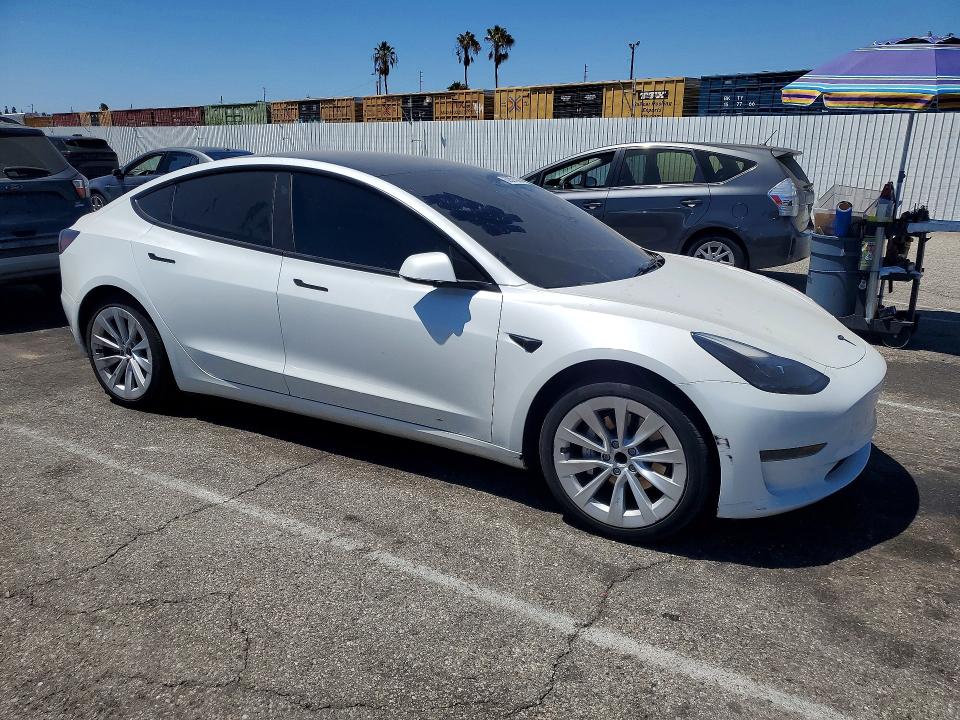 2023 Tesla Model 3 მანქანა იყიდება აუქციონზე, vin: 5YJ3E1EA8PF485134, აუქციონის ნომერი: 62821096
