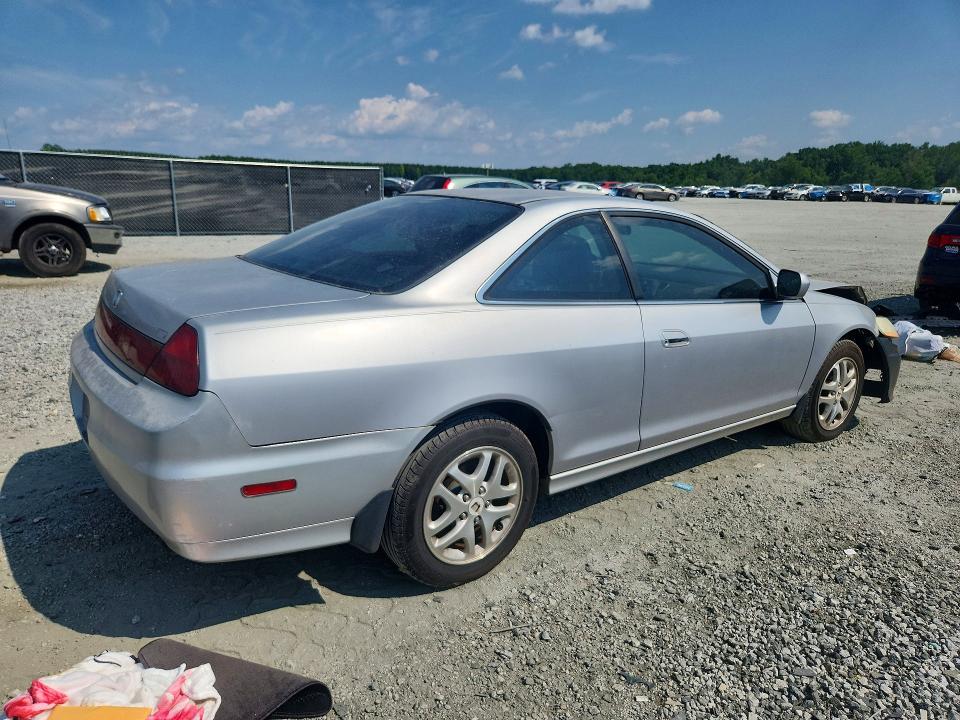 59607666 :رقم المزاد ، 1HGCG225X2A006187 vin ، 2002 Honda Accord مزاد بيع