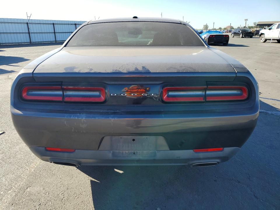 2016 Dodge Challenger მანქანა იყიდება აუქციონზე, vin: 2C3CDZAGXGH172001, აუქციონის ნომერი: 63245316