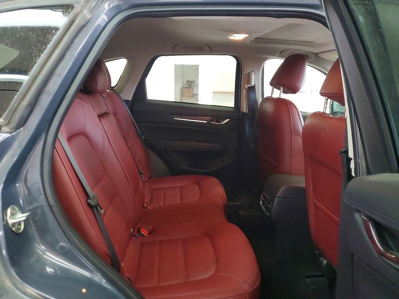 61983026 :رقم المزاد ، JM3KFBCM7N0552093 vin ، 2022 Mazda Cx-5 مزاد بيع