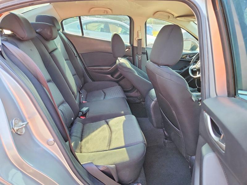 60840876 :رقم المزاد ، JM1BM1U7XG1277172 vin ، 2016 Mazda 3 مزاد بيع