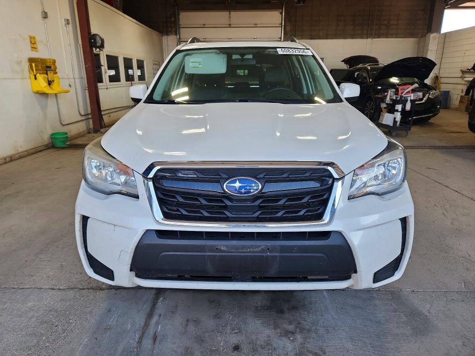 2017 Subaru Forester მანქანა იყიდება აუქციონზე, vin: JF2SJGEC4HH550043, აუქციონის ნომერი: 60832956